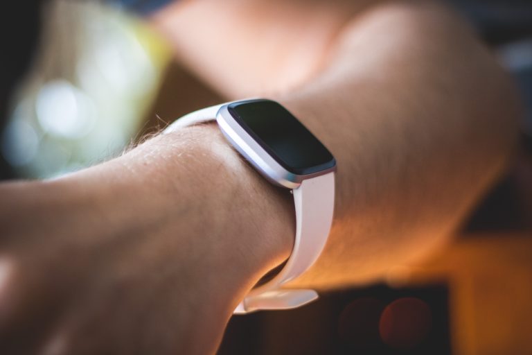 smartwatch sleep tracker